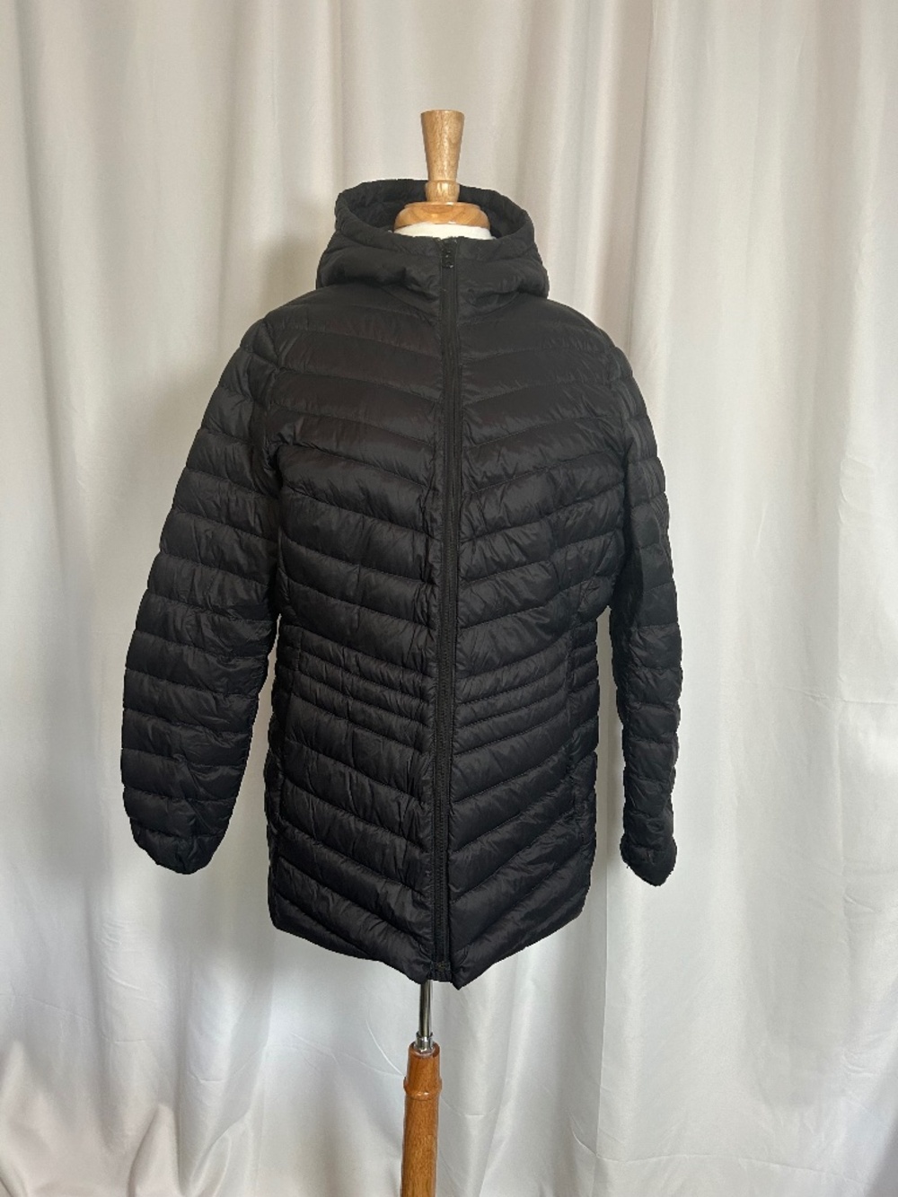 LANDS' END WOMEN'S WANDERWEIGHT PACKABLE DOWN HOODED JACKET - SIZE LARGE